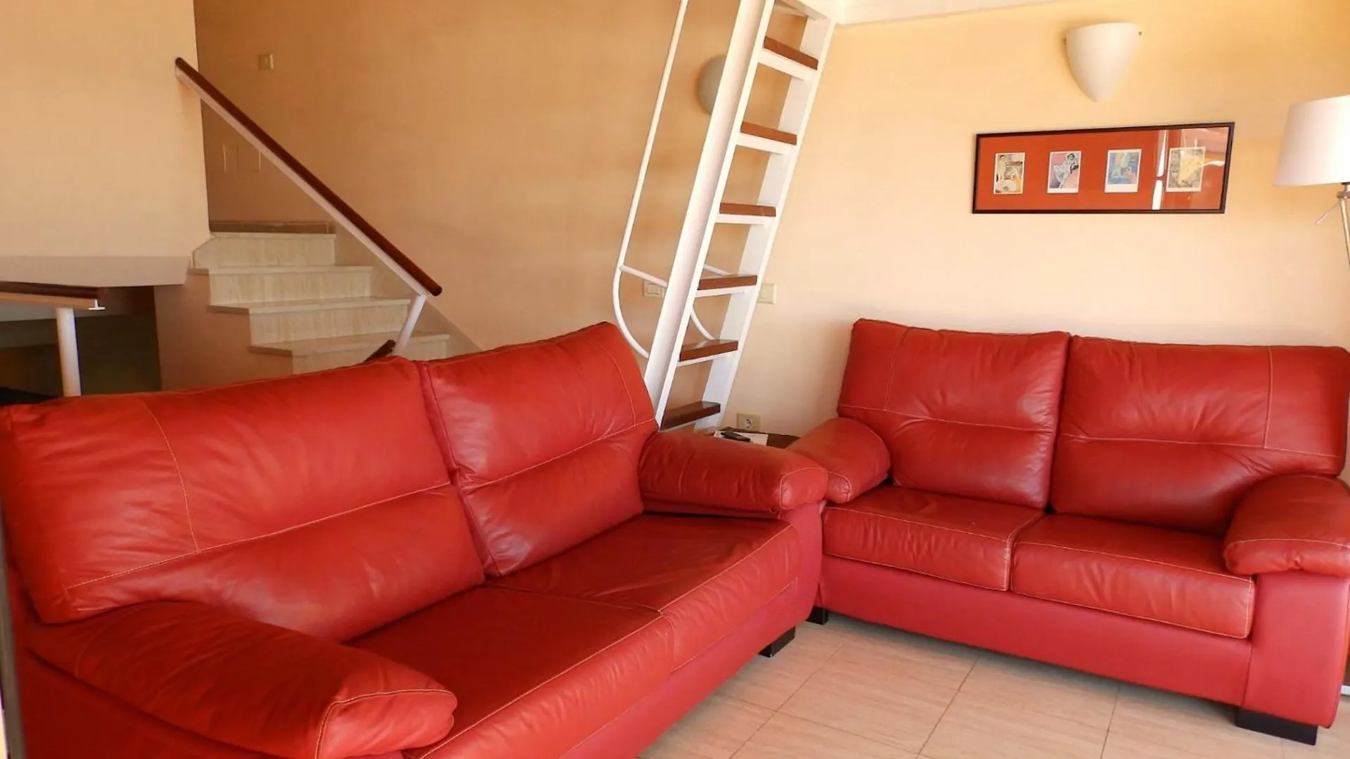Maisonette Wohnung Mit Meerblick Von Dachterrasse El Medano  Spain