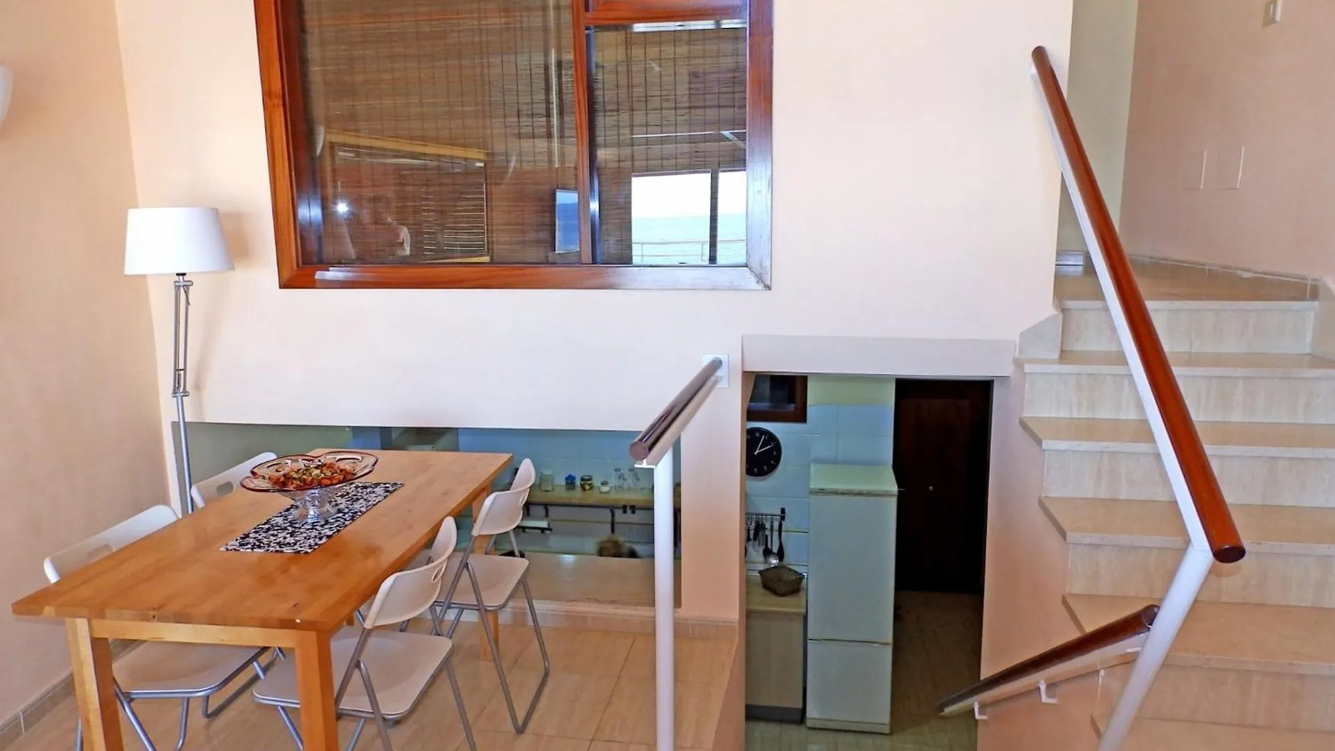 Apartment Maisonette Wohnung Mit Meerblick Von Dachterrasse El Medano  Spain